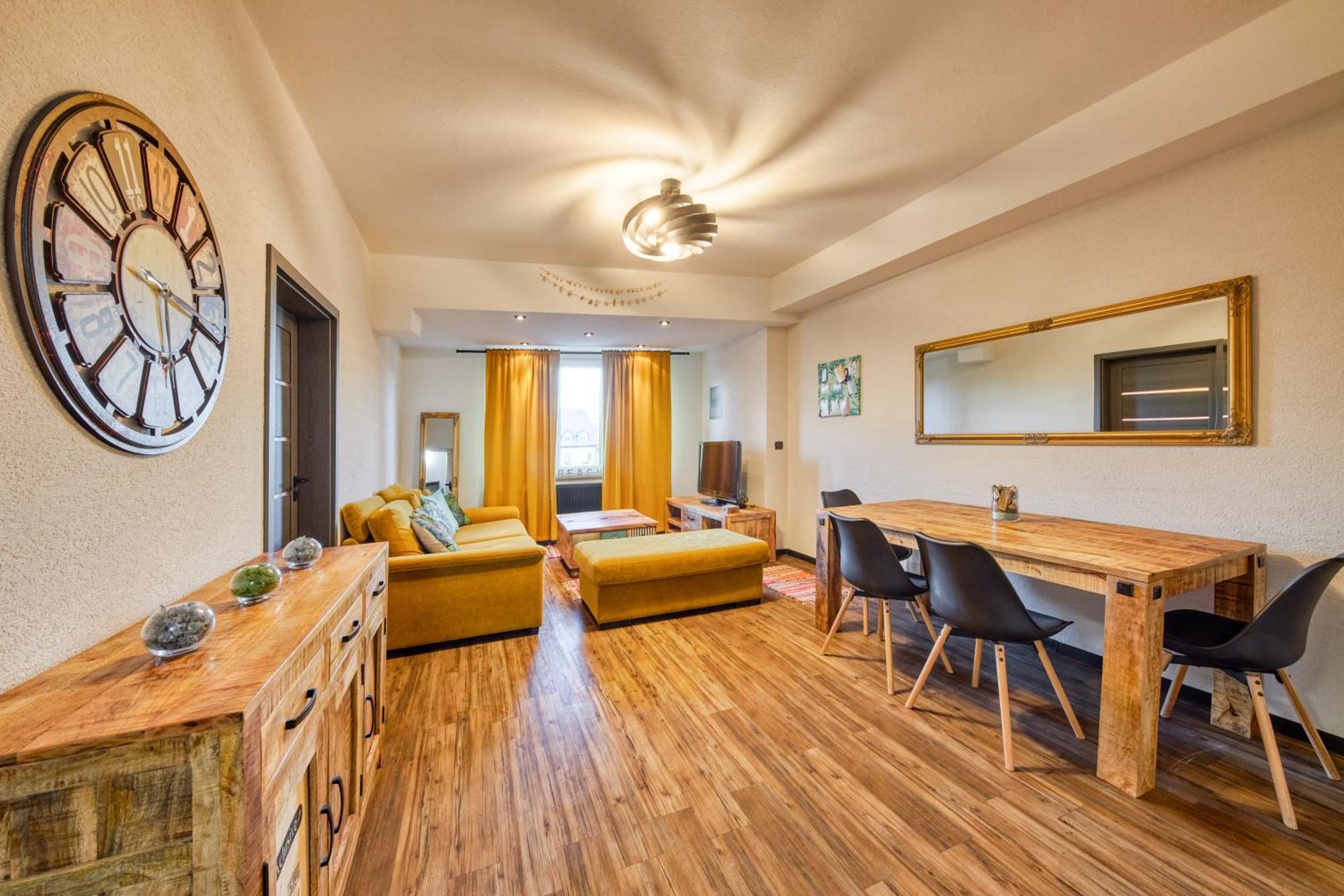 Mahalo Apartment Bratislava Exterior foto